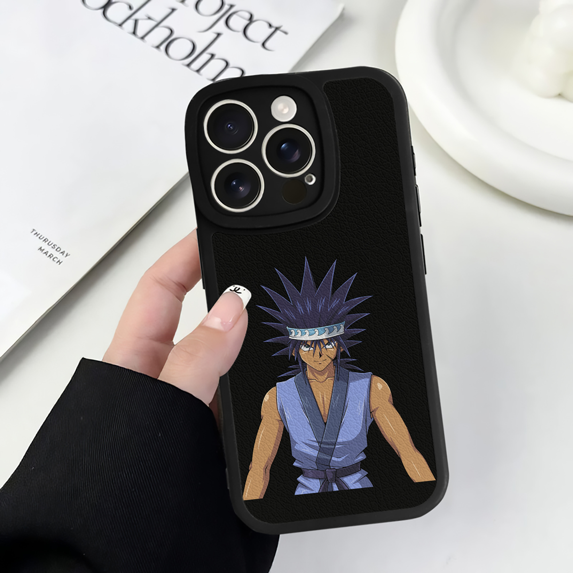 遊☆戯☆王 Yu-Gi-Oh! 【iPhone 16シリーズ対応】シリコンスマホケース（レザー調） 材質：シリコン